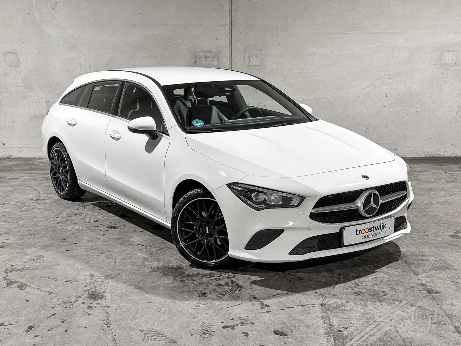 Mercedes-Benz CLA180 Premium 136hp 2020 CLA-class Shooting Brake, T-731-ZZ
