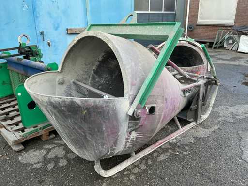 Găleată de beton BECO 2000 BECO 750l RL/OL