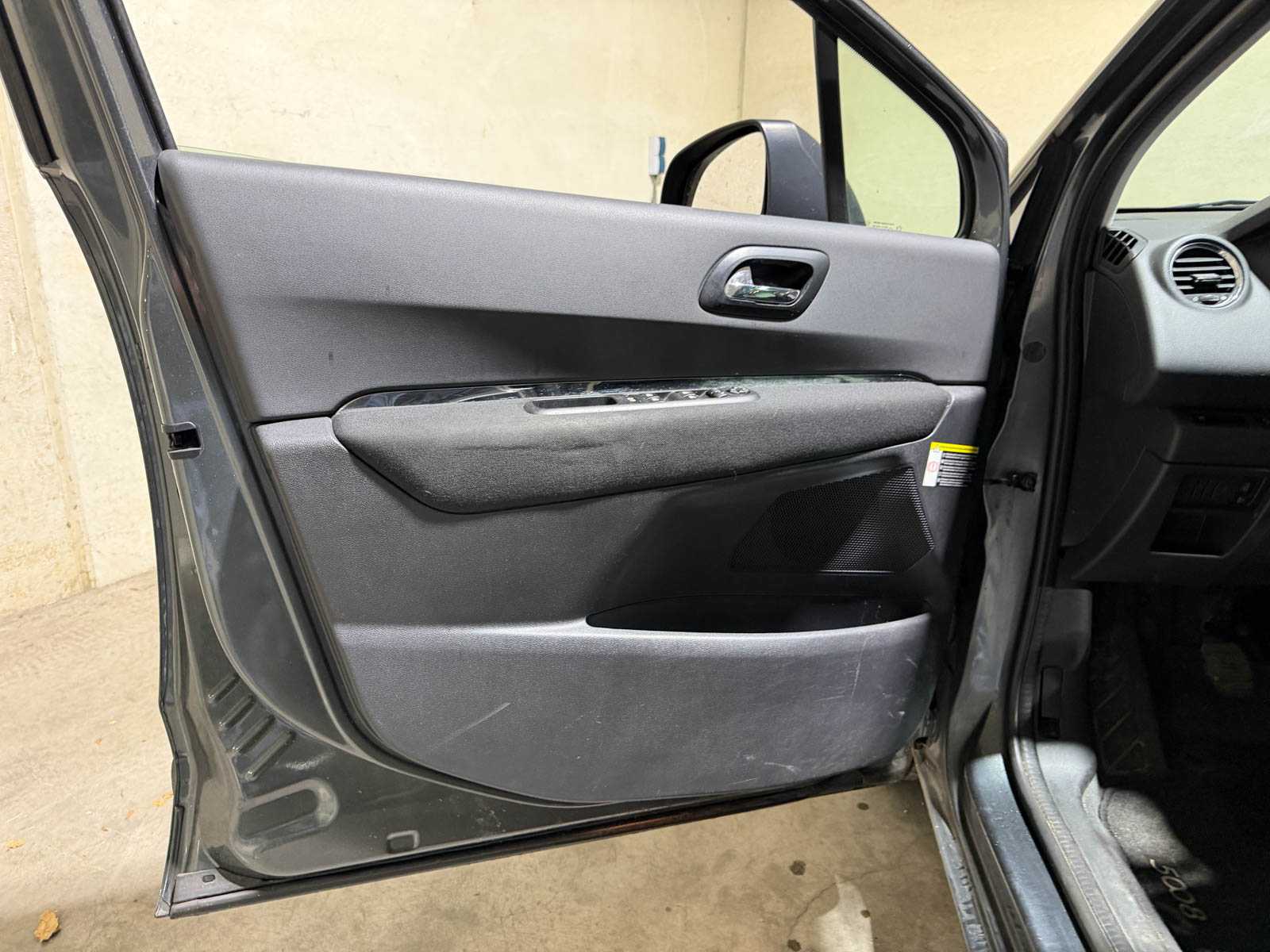 Peugeot 5008 1.6 VTi Active 5p. 120hp 2012, 77-TLK-4