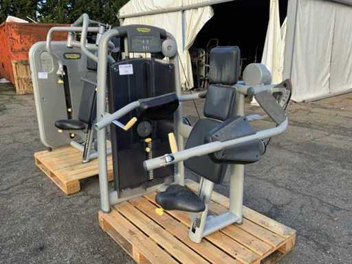 Technogym selection line delt machine Multi-gym