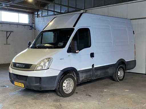 Iveco - Daily - 35S14V 300 H2 L - Van