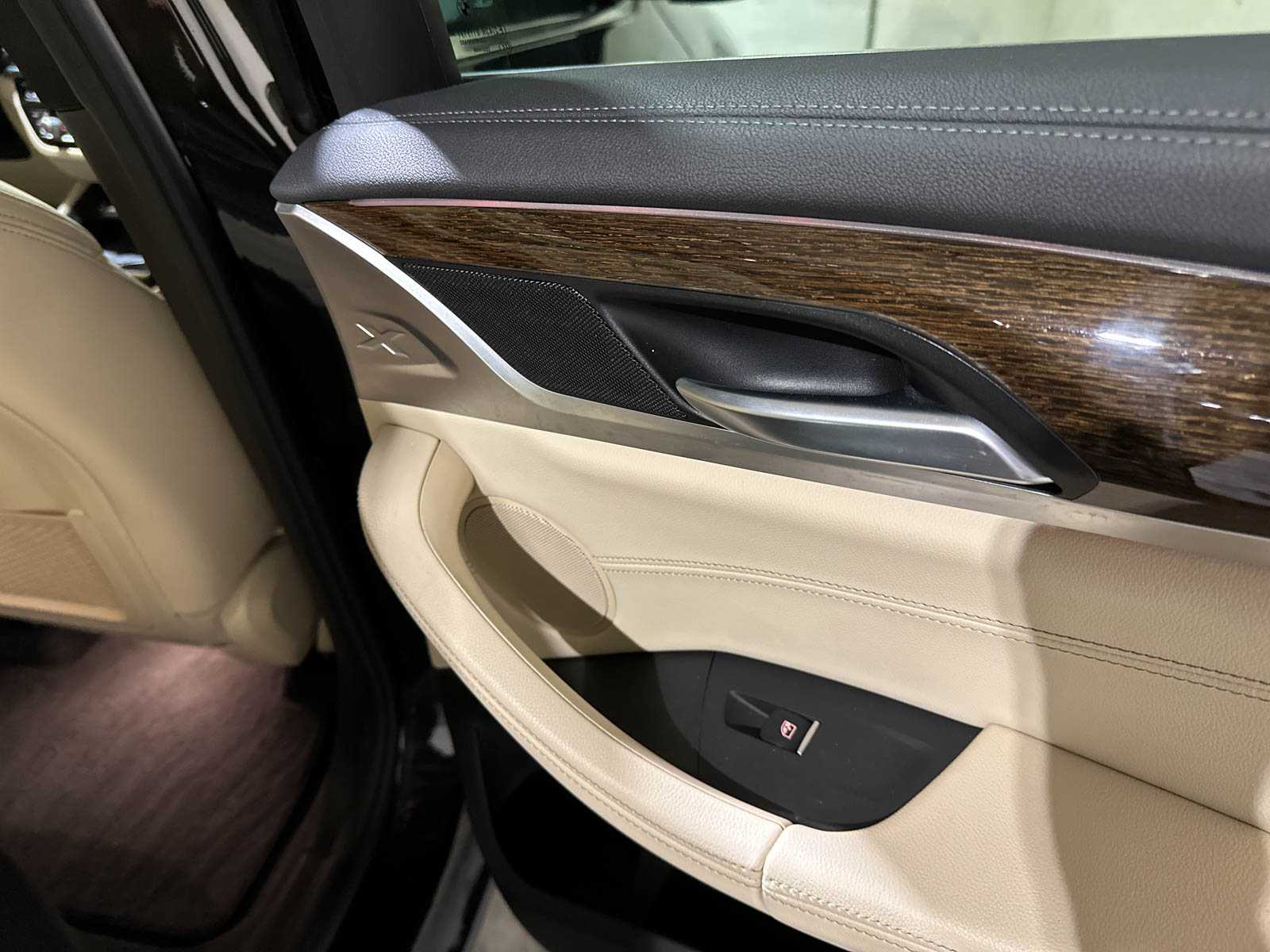 BMW X3 xDrive30i Luxury Line 252pk 2019 G01