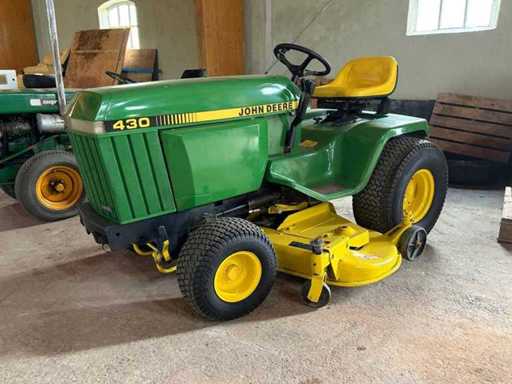 John Deere 430HST H3 Grasmaaier