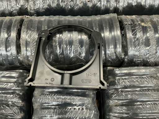 VdL Plastic wall bracket 140mm (120x)