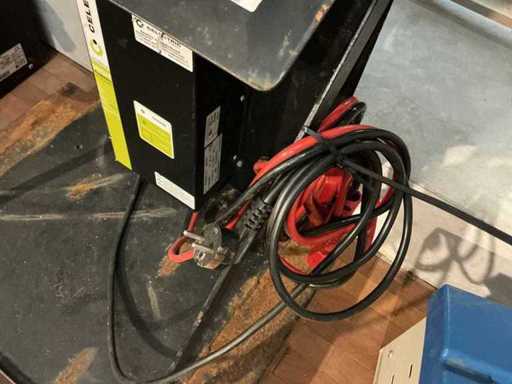 CELECTRIC - 24V 60A - Batterieladegeräte