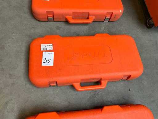 TyTecker TT2020 Mașină de împletit beton