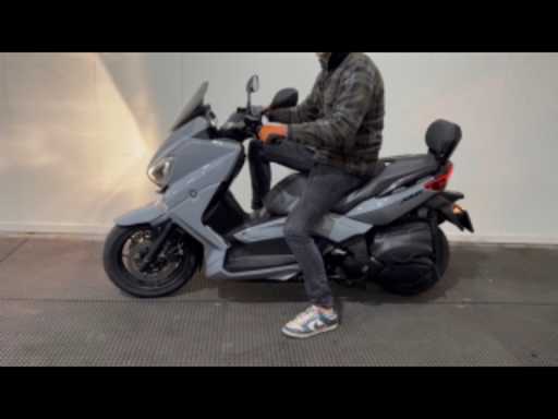 fc22b13d-0a84-4dda-9e8f-76c6dd13efd5.mp4