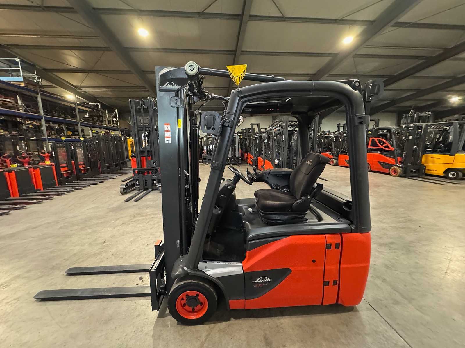 2019 Linde E16 EVO Duplex Free Lift Electric Forklift 14,851 Hours