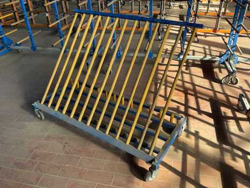 Profile transport trolley