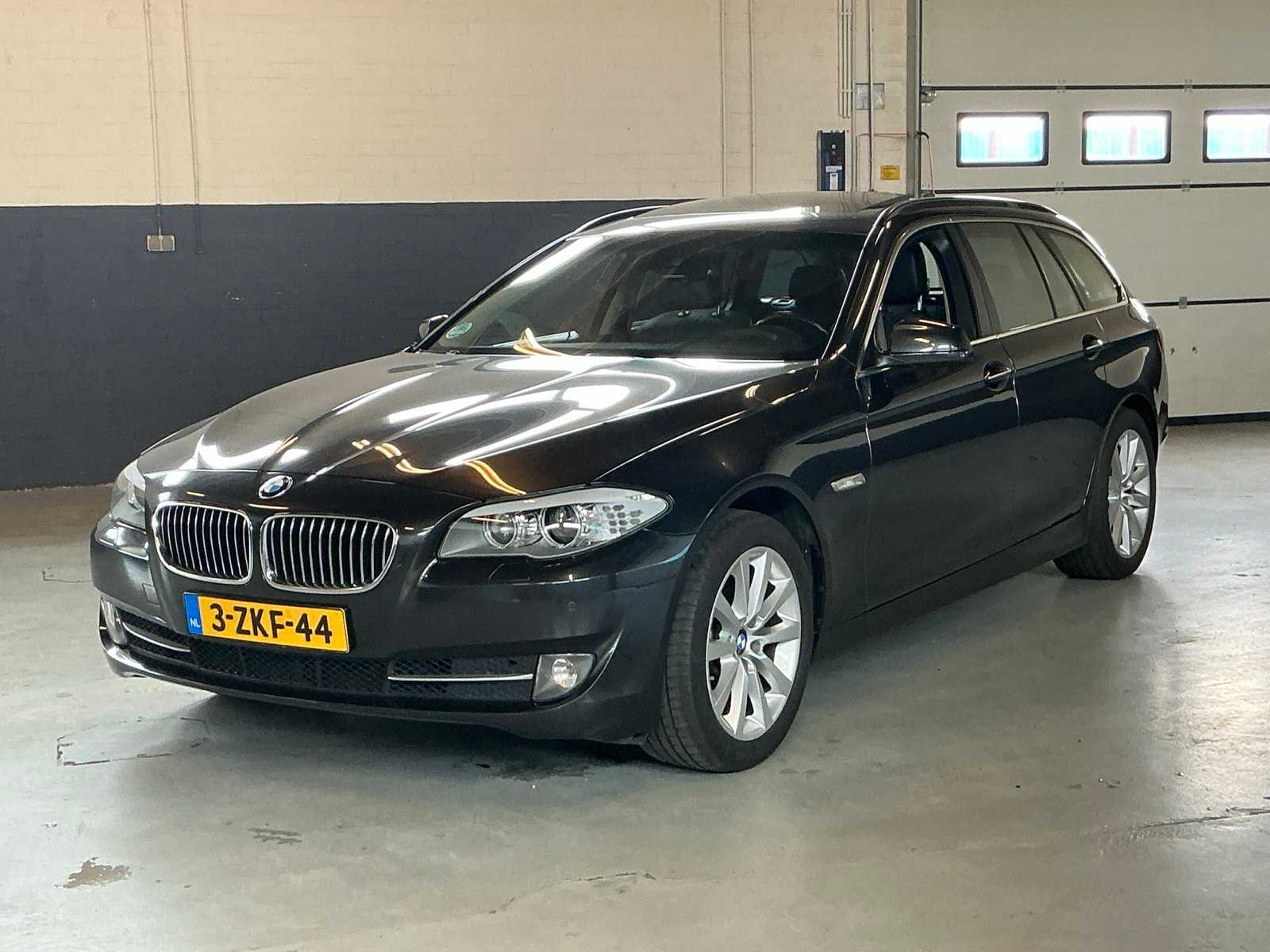 2010 Bmw 5 Series Touring Passenger Car