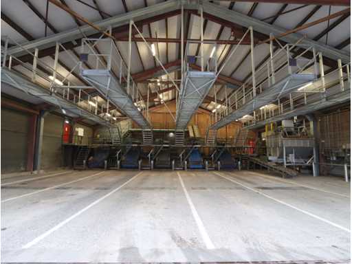 Aardappel intake/was en sorteerlijn