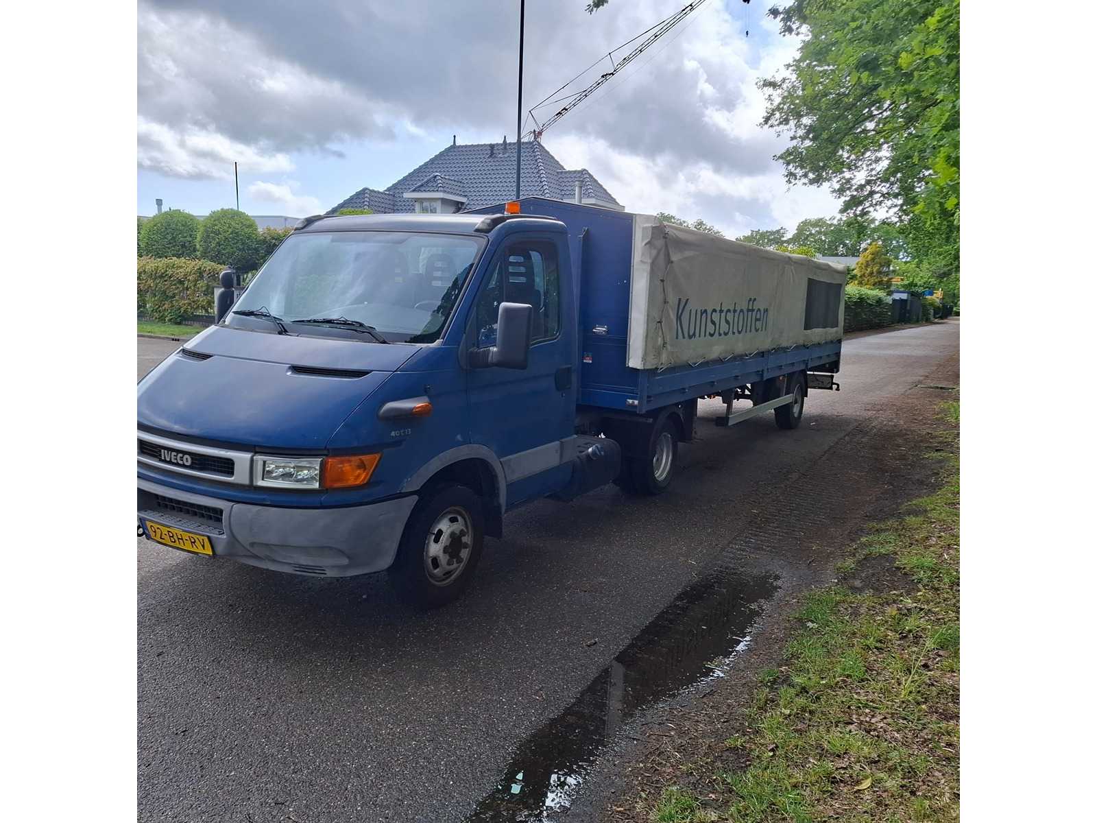Iveco – Daily – 40C13 300 – 92-BH-RV