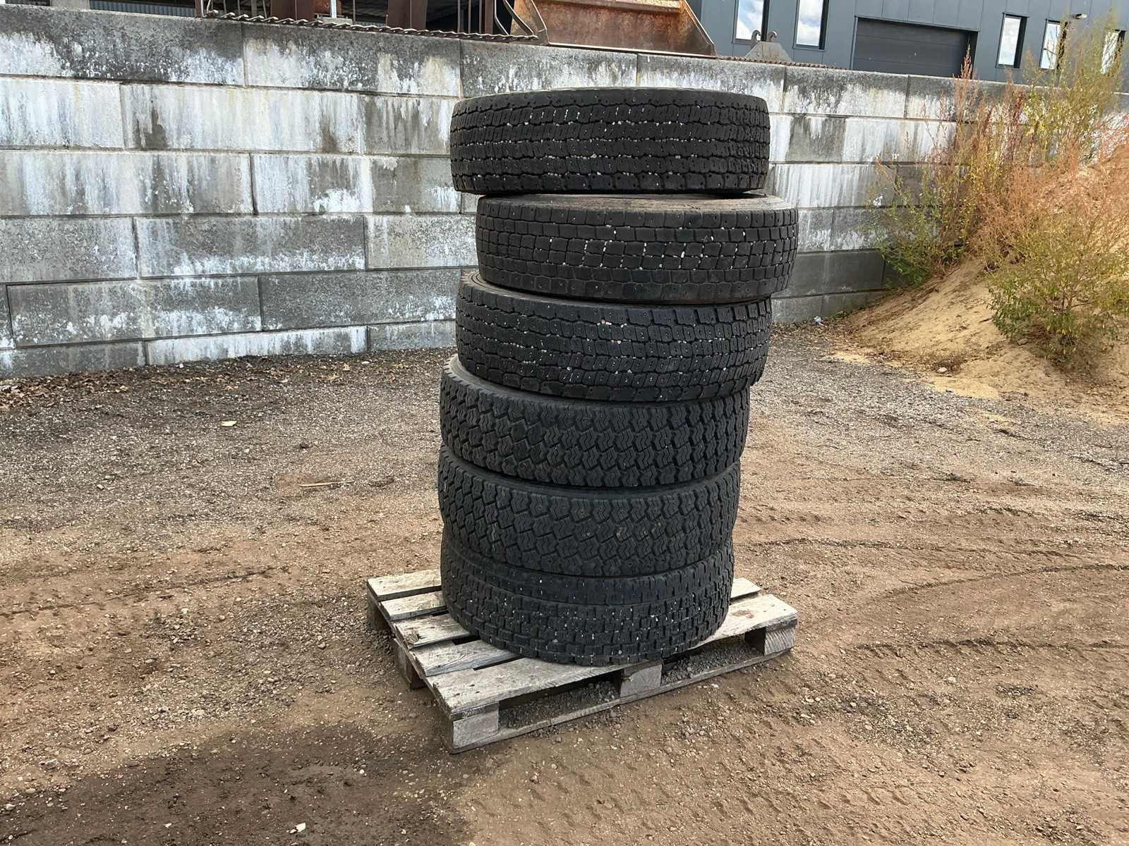 Continental HDW2 scandinavia 275/70R22.5 Truck tire (6x)