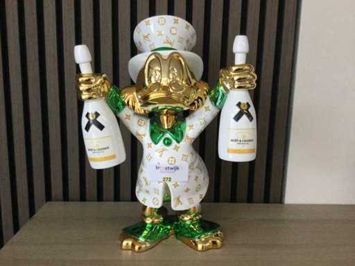 Lior 24 - Scrooge McDuck - sculptura lui Scrooge McDuck