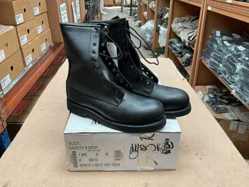 Addison Size; Imbarcazione di sicurezza 9R