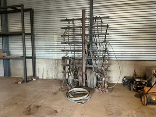 Lot de câbles en acier avec rack