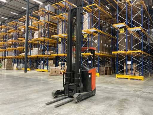 2009 BT RRE160 Reach Truck