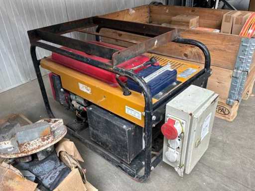 Generator de urgen?? Europower EP6500TE/19 2003
