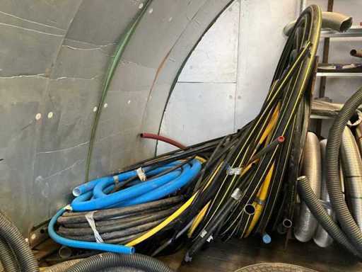 Batch of various hoses and tubes