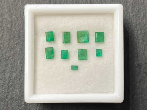 Natural Emerald 2.13 ct liber