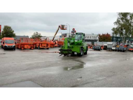 0fdb7ec9-1ae9-4261-98a2-afb133208421.mp4