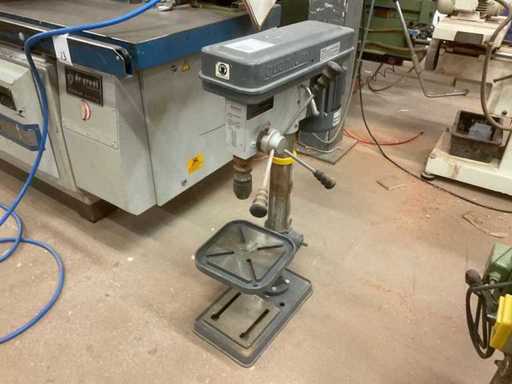 Exercițiu de banc Quantum B 20F