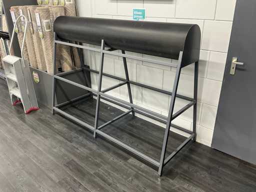 Mobilier pentru magazin