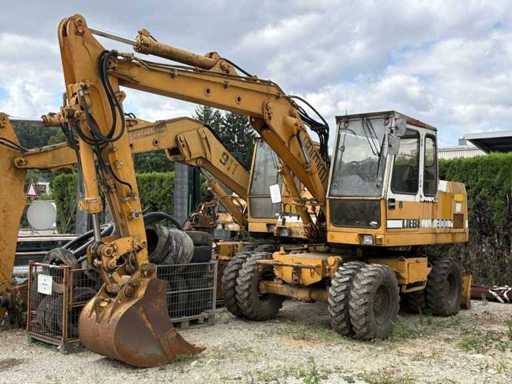1987 LIEBHERR A900B Wheel Excavator
