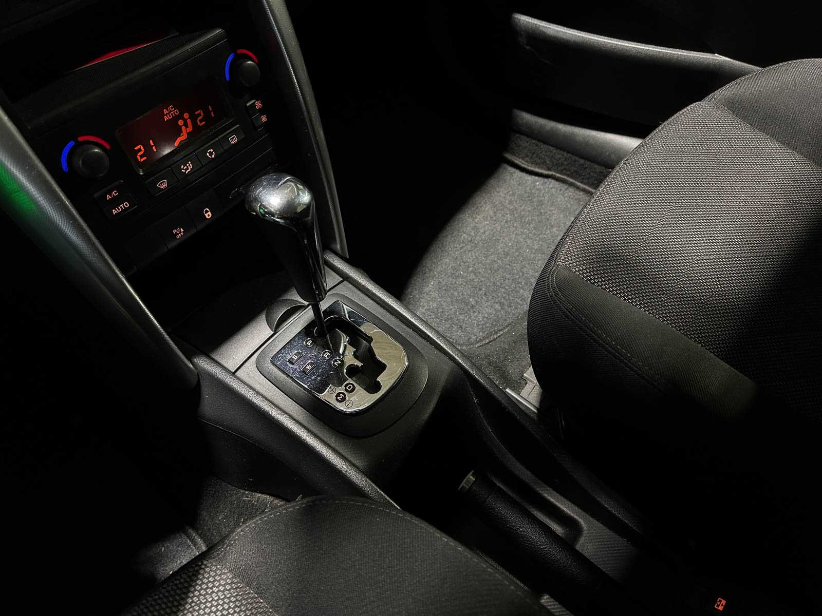 Peugeot 207 SW 1.6 VTi XS 120pk 2008, 5-TSZ-04