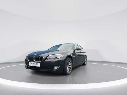 BMW serii 5 520i Samochód Wysokiego Kierownictwa 2013 | ZL-700-N
