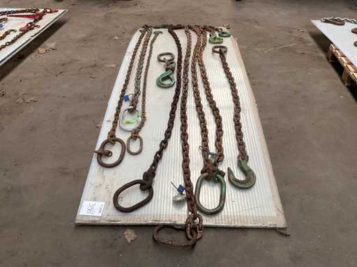 Diverses chaînes de levage