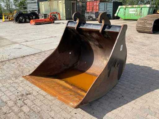 Verachtert Excavator Bucket "CW30" (C)
