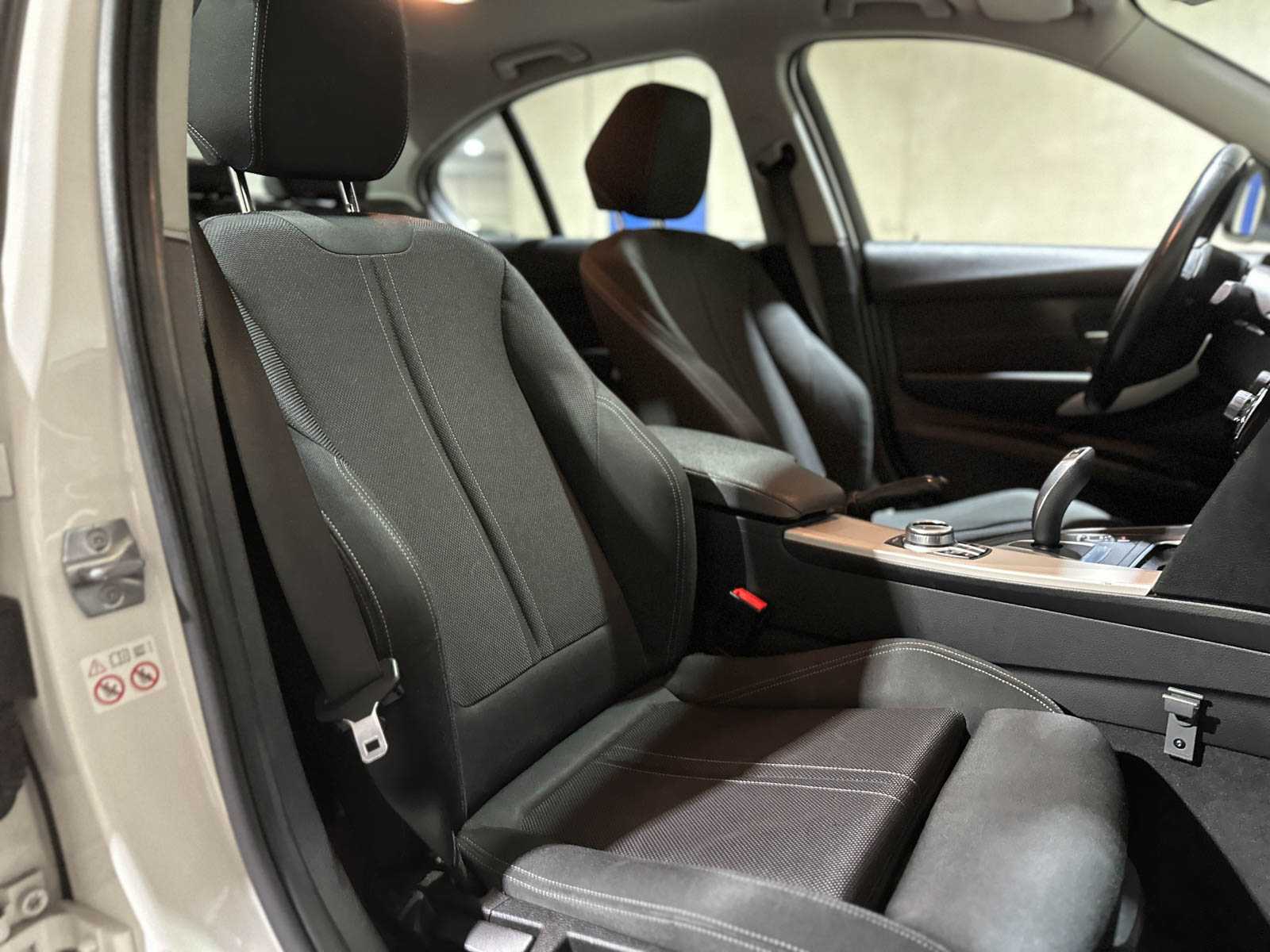 BMW 318i Corporate Lease Executive 3-serie 136pk 2018 (Origineel-NL), SB-204-F