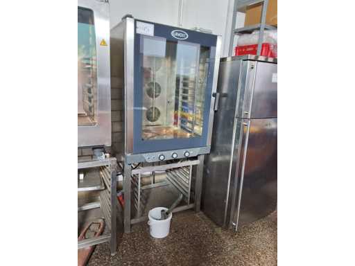   UNOX T-IP convection oven