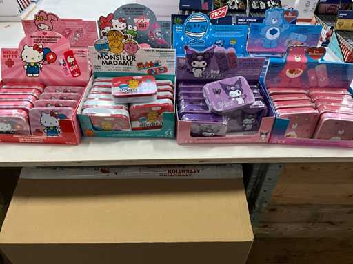 Various themes Plaster boxes in display