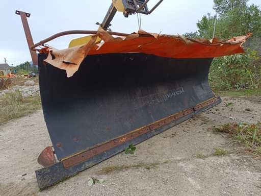 Nido - K 240 EPZ - Snow Pusher -