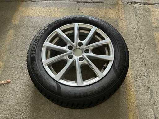 Winterbanden op aluminium velgen (4x)