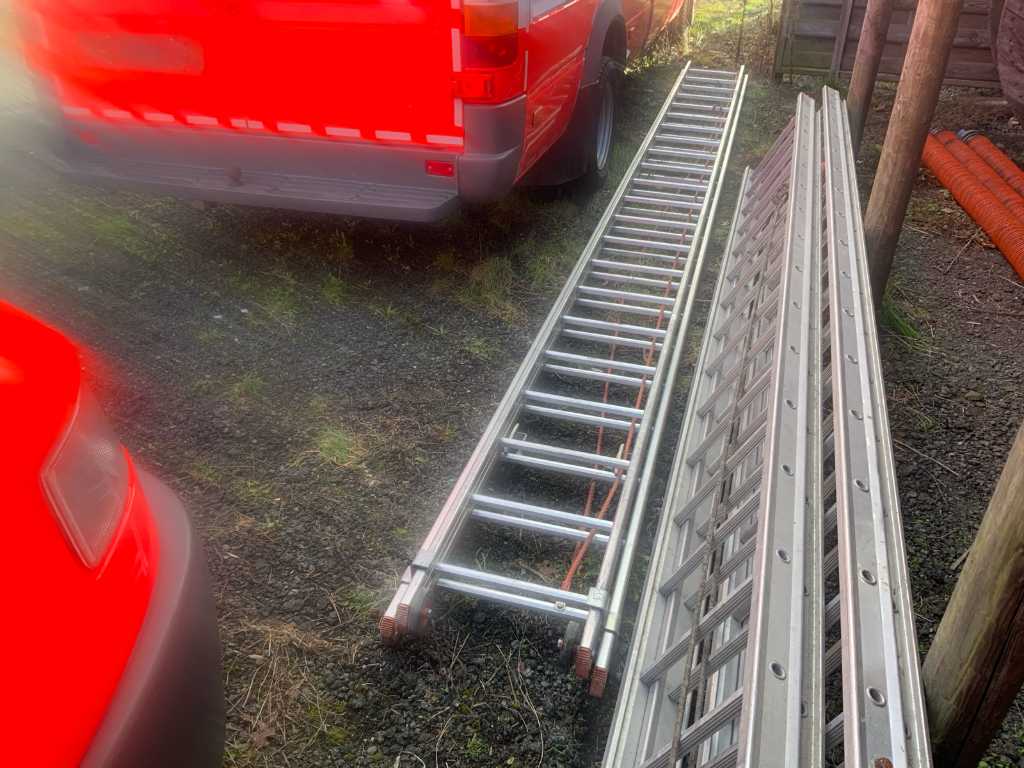 Aluminium Sliding Ladder