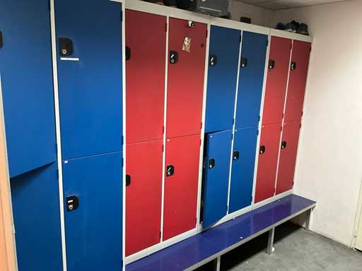 4-türiges Schließfach (8x)