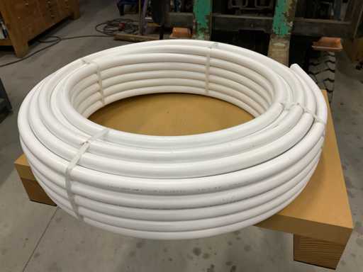 Tubipex Multilayer Pipe PE-Xb/AL/PE-Xb Tubipex Multilayer Pipe Roll, Model PE-Xb/AL/PE-Xb