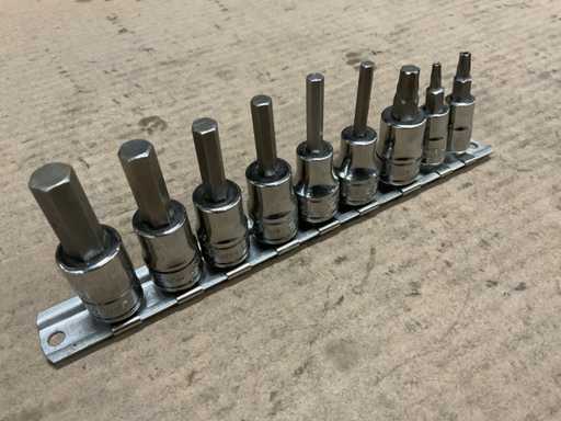 Snap-on-Steckdosensatz