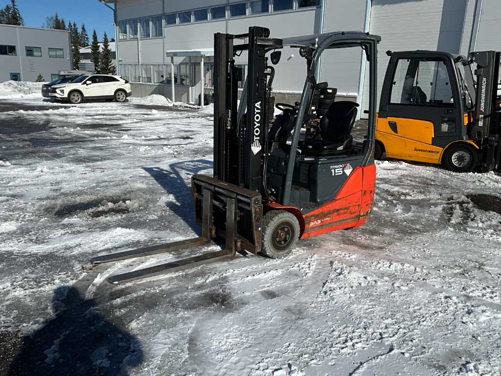 Electric forklift Toyota - 8FBE15T