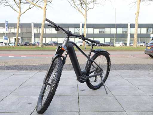 Hybride Cube Reaction 750