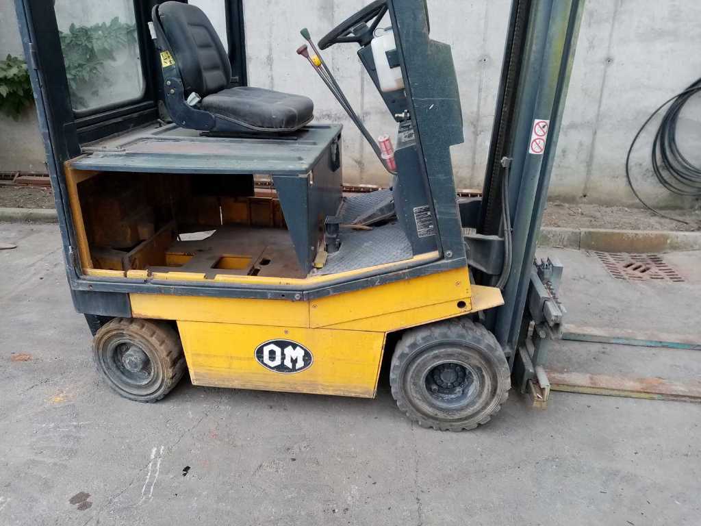 OM - 15N - Forklift Trucks