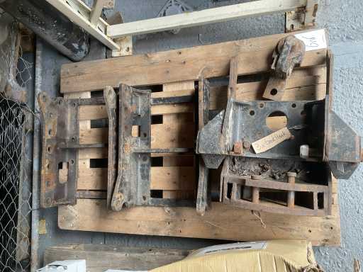 New Holland - Ford - Barre-remorqueur à bras oscillant Fiat (3x)