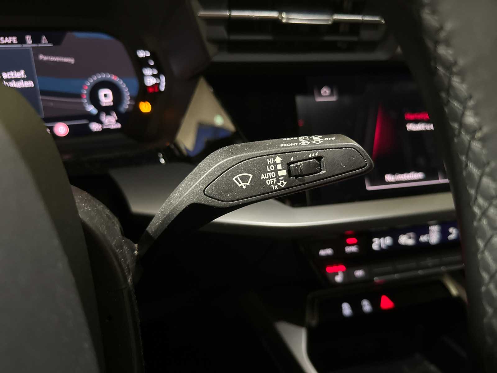 Audi A3 Sportback 30 TFSI S tronic Advanced Edition 5D 110pk 2022 (Origineel-NL), P-268-BP