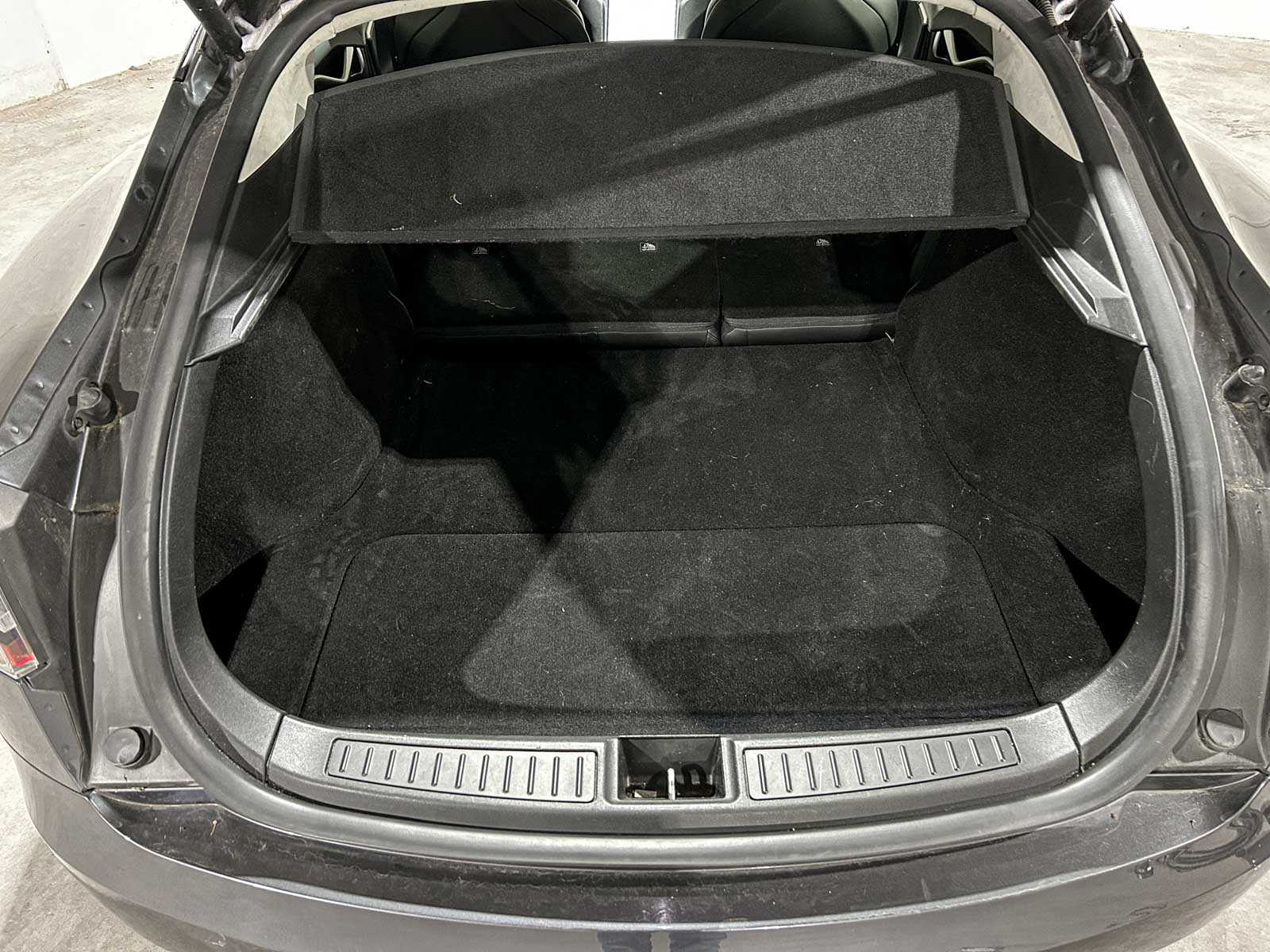 Tesla Model S 75D Base 333pk 2018 (Origineel-NL), RZ-492-N