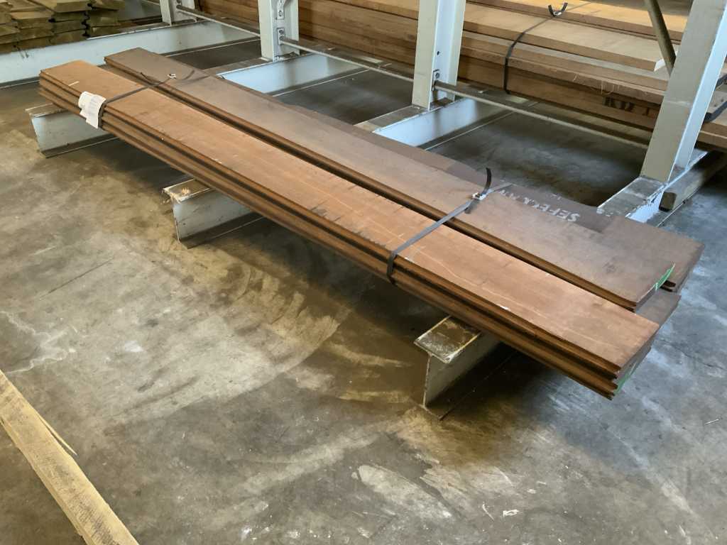 Hardwood sheet piling 28mm (8x)
