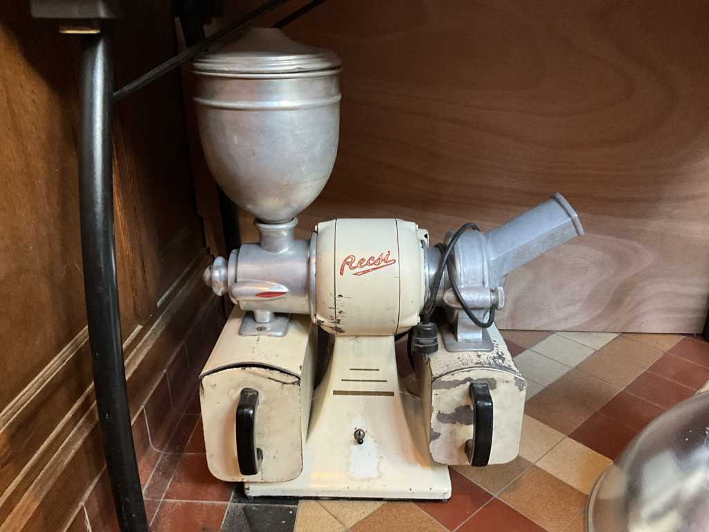Coffee grinder/cheese grater combi machine RECSI