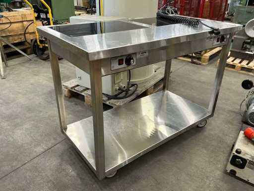 Stół roboczy ze stali nierdzewnej GROKU z elektryczną płytą kuchenną